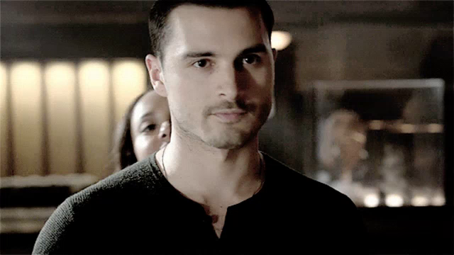 Enzo St John Michael Malarkey Gif Enzostjohn Michaelmalarkey Enzoandbonnie Discover Share Gifs