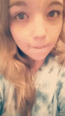 amature small dick pics topless babe biting lip