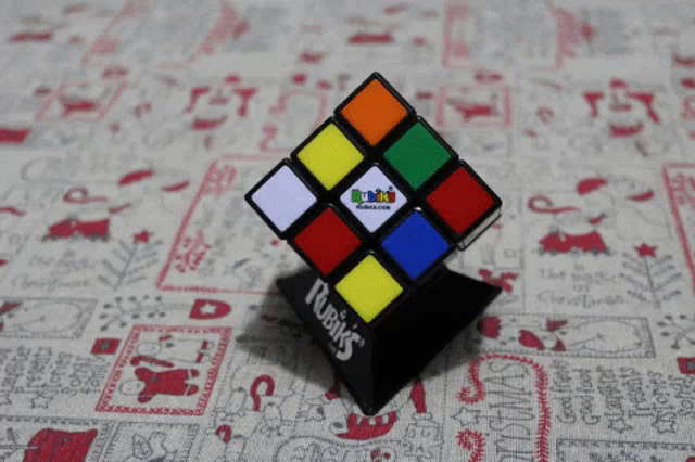 Rubiks Gifs Tenor