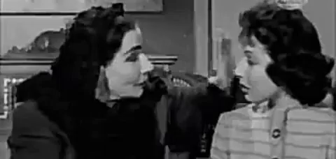 ماري منيب ممثلة كوميدية حماة هذا هو الحب دول كام Gif Marymounib Mostfamousmotherinlaw Egyptiancomicactress Discover Share Gifs