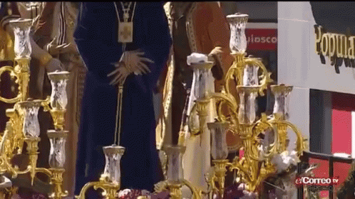 Resultado de imagen para GIF caidas en procesiones -España