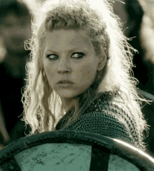 Lagertha Vikings GIFs | Tenor