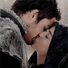 Featured image of post Kiss Gif Tenor Gif Download / Search and share gifs in messenger with all of your friends!