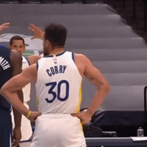 Curry shimmy
