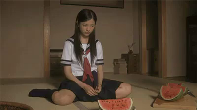吉高由里子スイカ高校生gif Yurikoyoshitaka Watermelon Discover Share Gifs