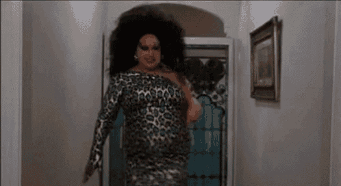 Resultado de imagen de gif divine