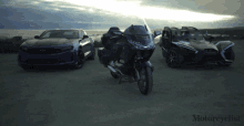 Cars And Motorcyle Reviews GIF - Cars And Motorcyle Reviews Comparison GIFs