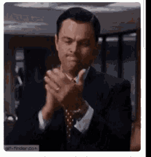 Leonardo Di Caprio Clapping Hands GIF - Leonardo Di Caprio Clapping Hands Amazed GIFs