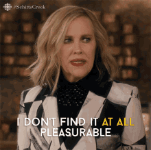 I Dont Find It At All Pleasurable Moira GIF - I Dont Find It At All Pleasurable Moira Moira Rose GIFs