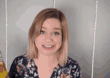 Elly Awesome I Dont Know GIF - Elly Awesome I Dont Know No Idea GIFs