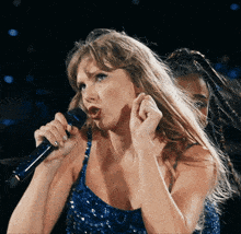 You Should Be Whos Afraid Of Little Old Me GIF - You Should Be Whos Afraid Of Little Old Me Taylor Swift GIFs