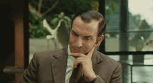 Jecoute Oss117 GIF - Jecoute Oss117 GIFs