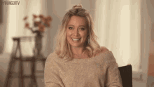 Laughing Out Loud GIF - Hilary Duff Kelsey Peters Younger Tv GIFs