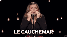 Blanche Gardin Le Cauchemar GIF - Blanche Gardin Le Cauchemar Sing GIFs