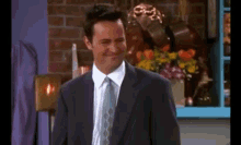 Chandler Friends GIF - Chandler Friends Shocked GIFs