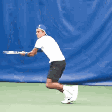Faris Khan Tennis GIF - Faris Khan Tennis Forehand GIFs