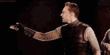 Tom Hiddleston Loki GIF - Tom Hiddleston Loki Shakespeare GIFs