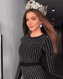 Miss Grand International Pageant GIF - Miss Grand International Pageant Crown GIFs
