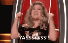 Kelly Clarkson The Voice GIF - Kelly Clarkson The Voice Yaaas GIFs