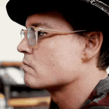 Johnny Depp For No Good Reason GIF - Johnny Depp For No Good Reason Nod GIFs