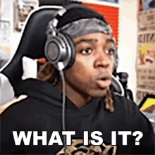 What Is It The Black Mastadonte GIF - What Is It The Black Mastadonte Whats That GIFs