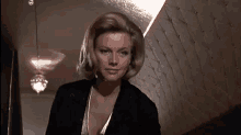 Pussy Galore Honor Blackman GIF - Pussy Galore Pussy Galore GIFs