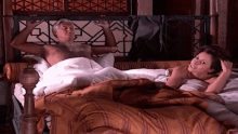 Cássia Kis In Bed GIF - Cássia Kis In Bed Cuddle GIFs
