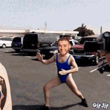 Claws Dance GIF - Claws Dance Moves GIFs