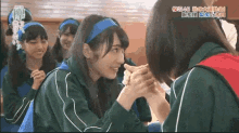 渡辺梨加 わたなべりか Rika Watanabe 欅坂46 GIF - Arm Wrestling Arm Wrestle Rika Watanabe GIFs