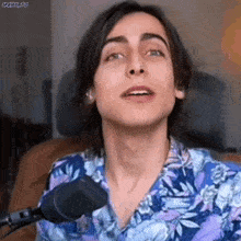 Aidan Gallagher What'S Up Aidan How Are You GIF - Aidan Gallagher What'S Up Aidan How Are You Aidan Gallagher Doing GIFs