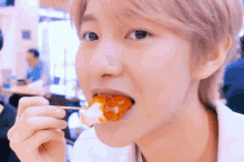 Renjun Renjun Cute GIF - Renjun Renjun Cute Renjun Eating GIFs