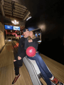 Its Cold GIF - Its Cold Bowling GIFs
