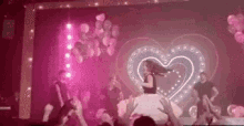 رقص نانسي عجرم لايف المسرح جمهور قلب GIF - Nancy Ajram Live Fans GIFs