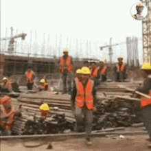 Construction Worker GIF - Construction Worker Dance GIFs