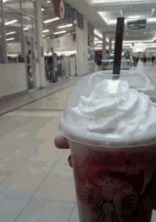 strawberry frappuccino