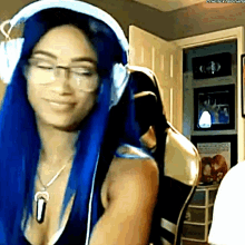 Sasha Banks Fight Me GIF - Sasha Banks Fight Me Fists Up GIFs