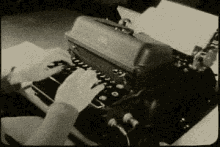 打字 计算机 电脑 键盘 打字机 GIF - Type Computer Keyboard GIFs