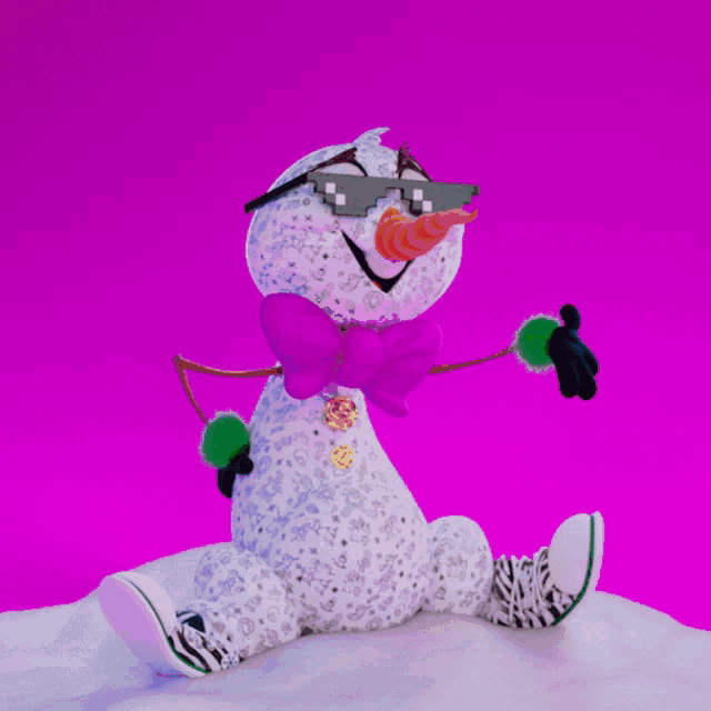 Sno Bo Merry Modz GIF - Sno Bo Merry Modz Sno Bo Merry Modz - Discover &  Share GIFs