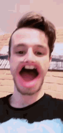 Bavi Man GIF - Bavi Man Selfie GIFs
