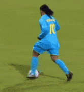 a soccer player with the number 23 on his jersey