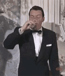 Frank Sinatra Drink GIF - Frank Sinatra Drink Drinking Wine GIFs