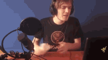 Pewdiepie GIF - Pewdiepie Cup Game Cups GIFs