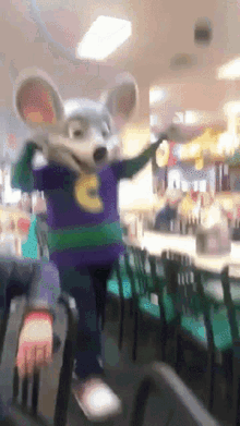 chuck e cheese excited mascots mouse pumped
