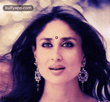 Kkka Tumb.Gif GIF - Kkka Tumb Kareena Kapoor Face GIFs