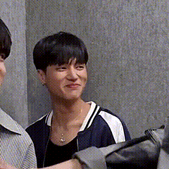 Wooyoung Ateez GIF - Wooyoung Ateez Bobawooyo - Discover & Share GIFs