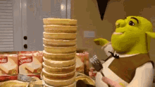 Sml Shrek GIF - Sml Shrek Cheesecake GIFs