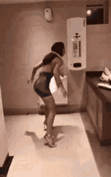Toilet Lid Dance GIF - Toilet Lid Dance Silly GIFs