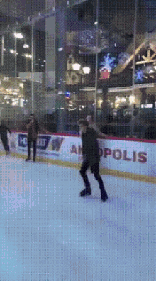 Ice Skating Falling GIF - Ice Skating Falling Sliding Into D Ms GIFs