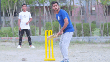 बल्लेबाज Shivam Sharma GIF