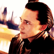 Tom Hiddleston Loki GIF - Tom Hiddleston Loki Facepalm GIFs
